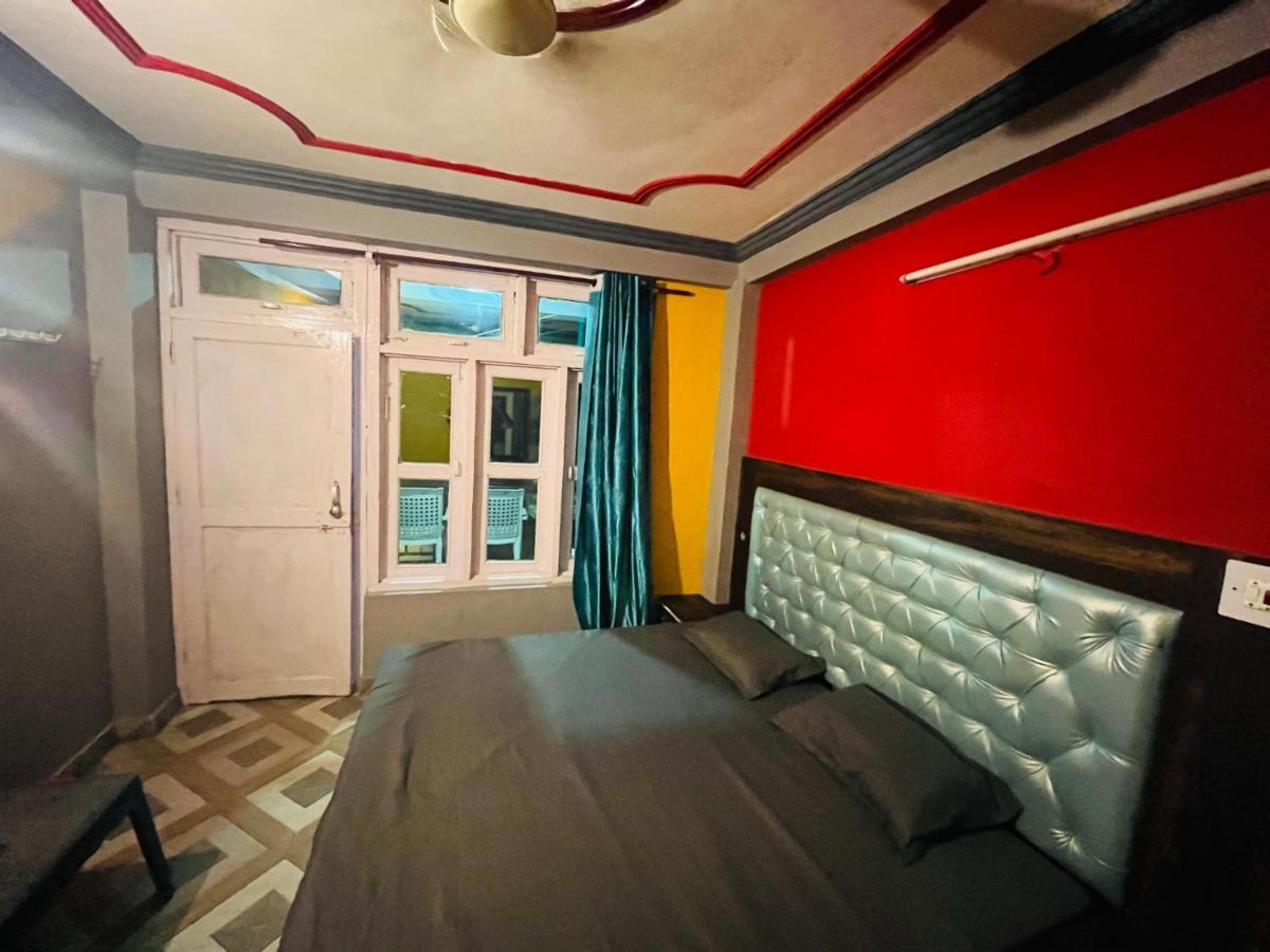 Shanti Cafe & Hostels كاسول المظهر الخارجي الصورة