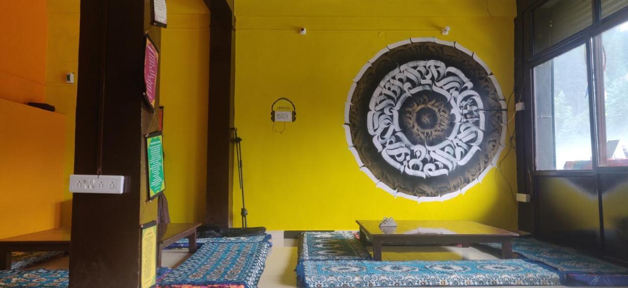 Shanti Cafe & Hostels كاسول المظهر الخارجي الصورة