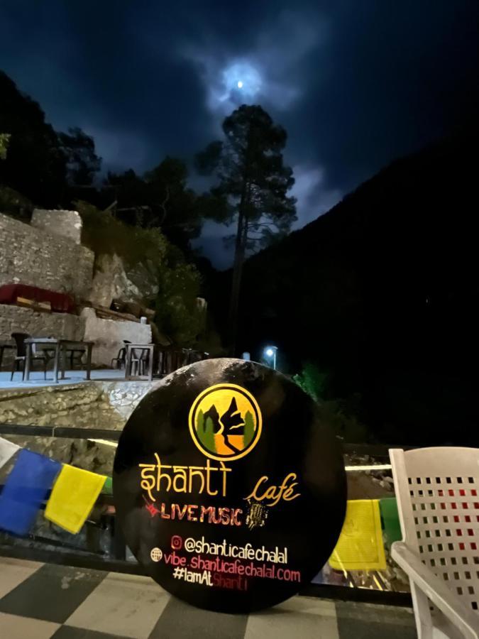 Shanti Cafe & Hostels كاسول المظهر الخارجي الصورة
